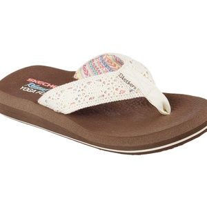 Skechers Asana flip flops - Size 8